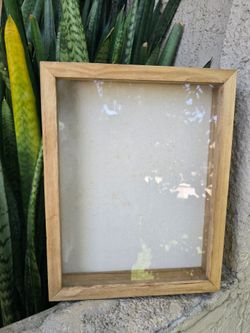 Shadow box 11 x 14 x 2.5", front open, see 2 pics