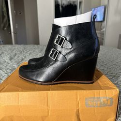 Kork Hanska Black Ankle Strap Booties