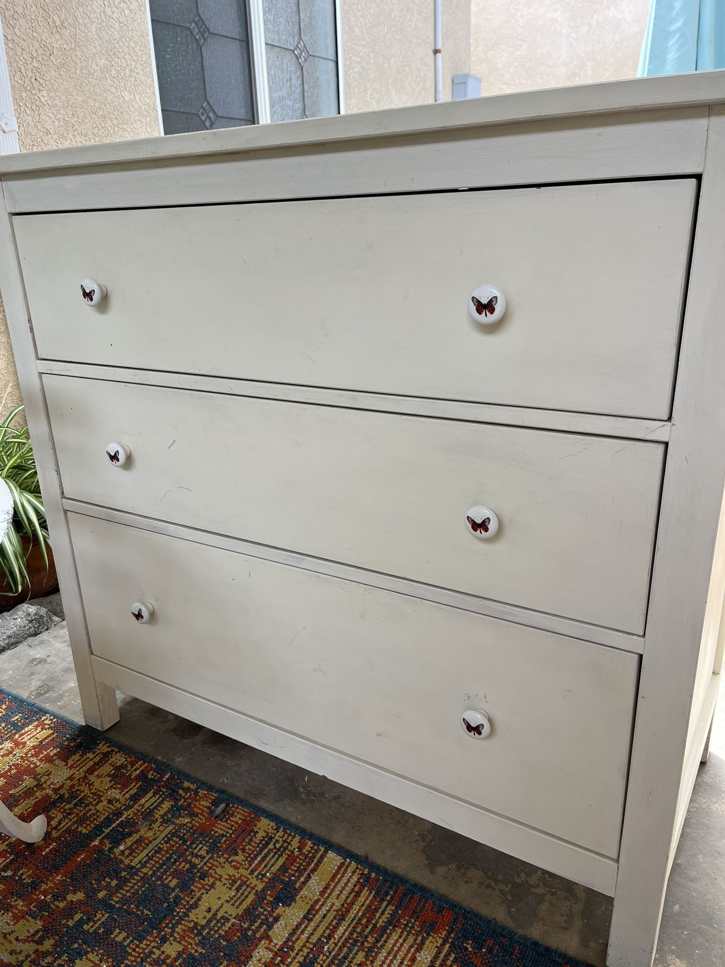 Dresser