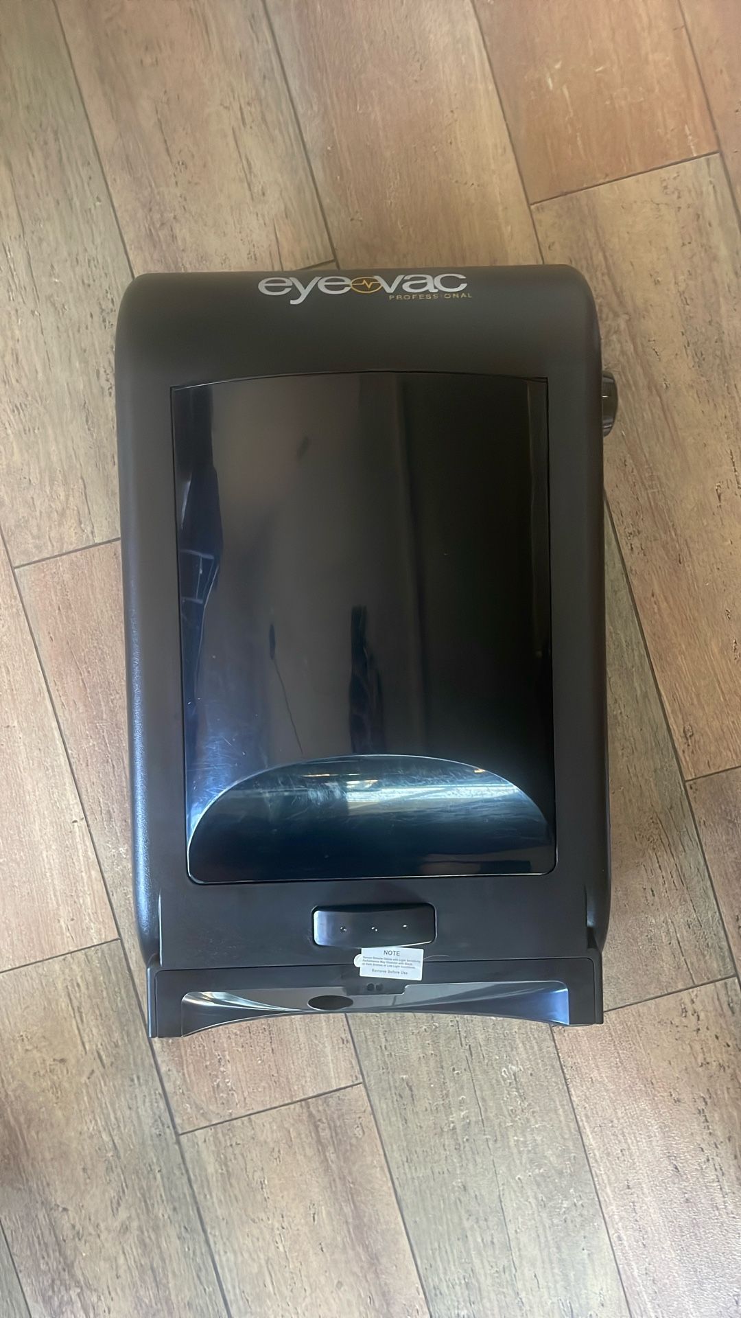 Stationary Vaccum For Sweeping EyeVac Pro No Box