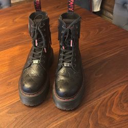 Dr Martens Boots 