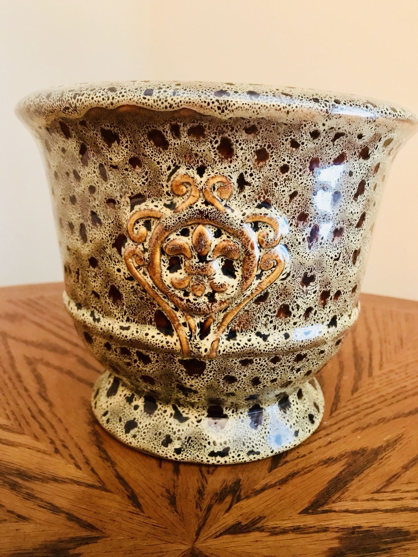 Decorative vase