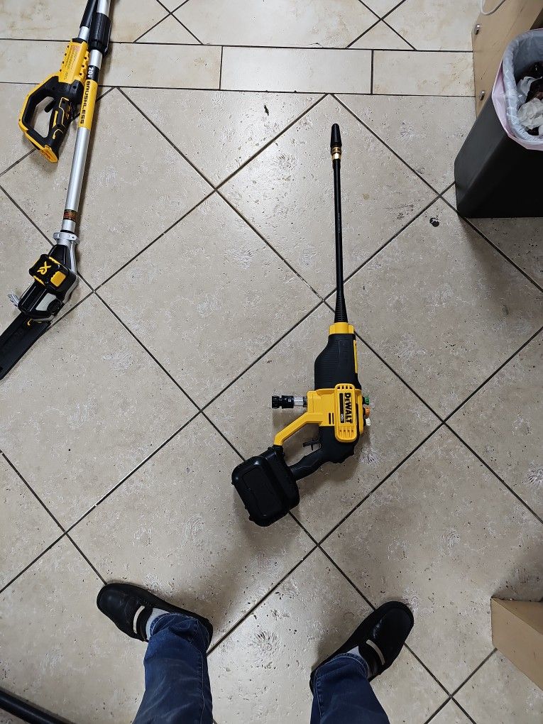 Dewalt Dcp550b Cold Water Pressure Washer Tool