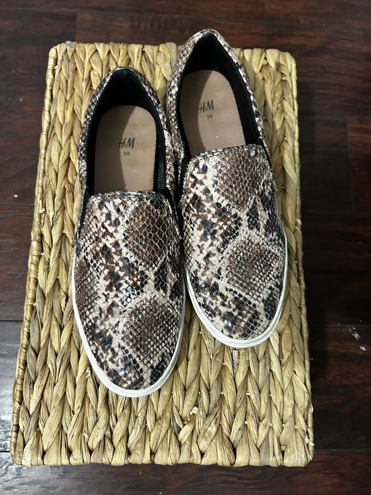 Leopard Print Flats