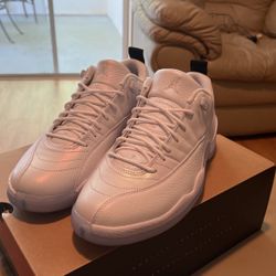 Nike Air Jordan 12 Retro Low Easter - 10.5 - New