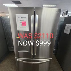 29 Cu. Ft. French Door Refrigerator With Slim Design And Water Dispenser 