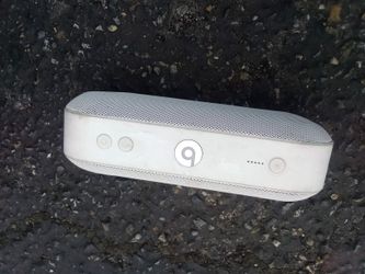 Beats Pill Plus 2