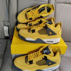 Jordan 4 Lightning 
