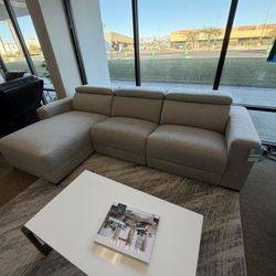 Fabric Sectional Sofa With Two Power Recliners And Chaise-Nevio 