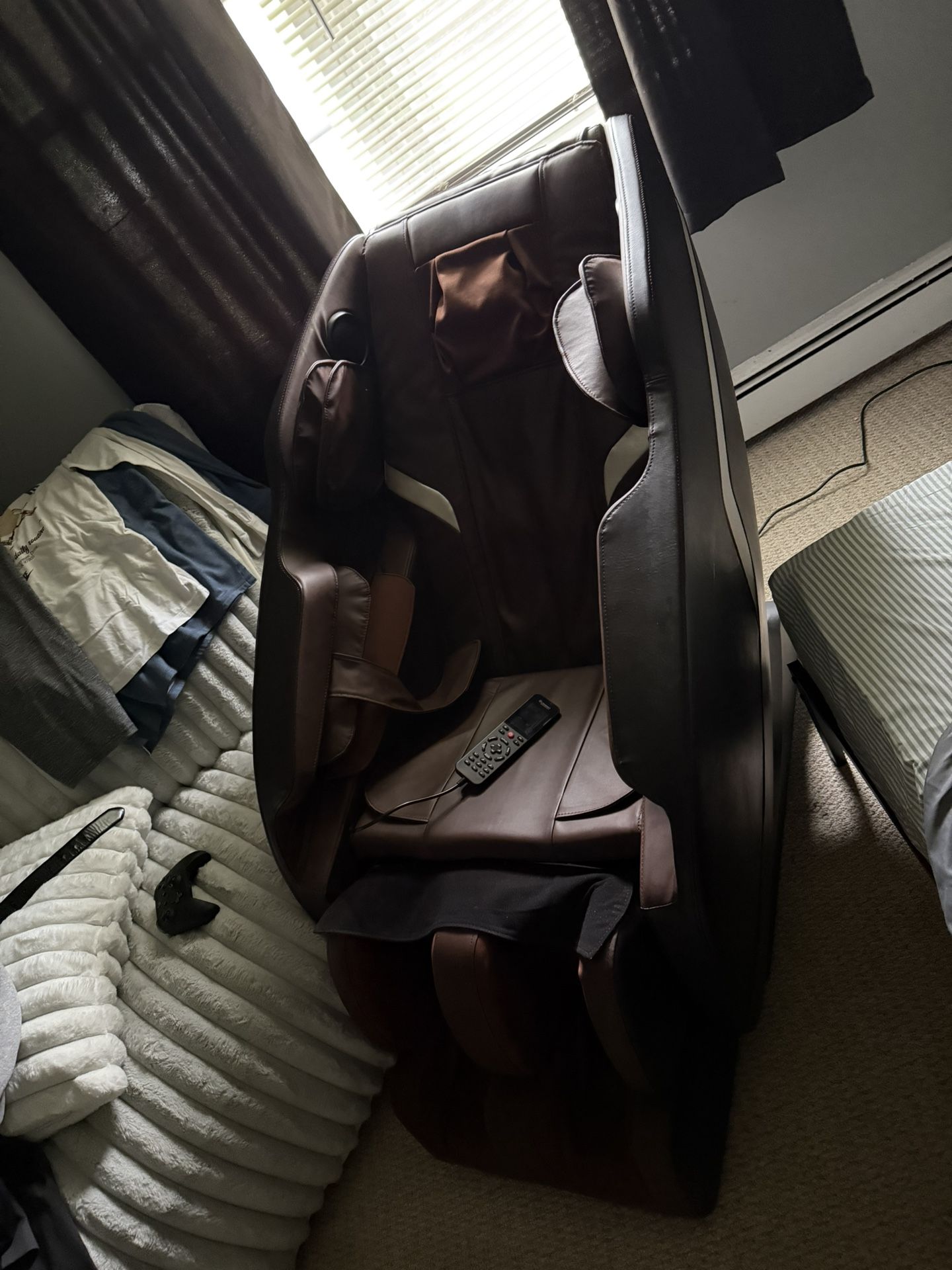 Massage chair  