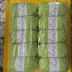 Chenille Yarn - Grass green 