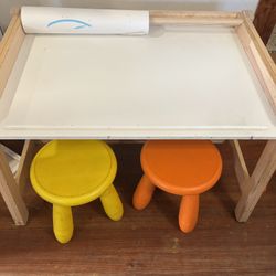 IKEA Kids Desk With Stools 