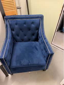 Velvet couches blue x2 amazing condition