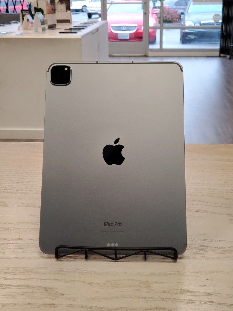 Apple IPad Pro 11 Inch Second Gen Cellular 128gb - 5 Dollars Down No Credit Needed! 