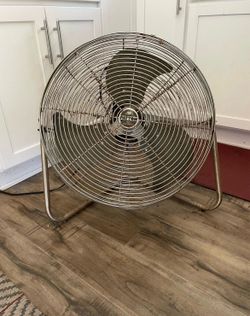 PATTON 20” Industrial Floor Fan 3-Speed