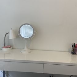 Vanity desk 