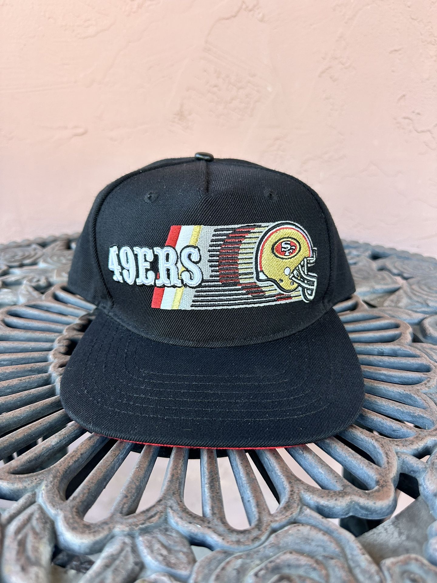 Pro Standard NFL San Francisco 49ers Helmet Logo SnapBack Hat