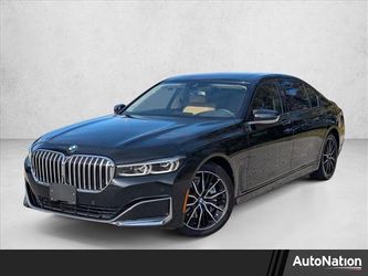 2022 BMW 740