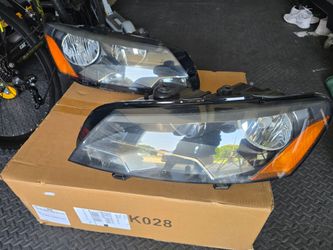 VW Passat Headlights
