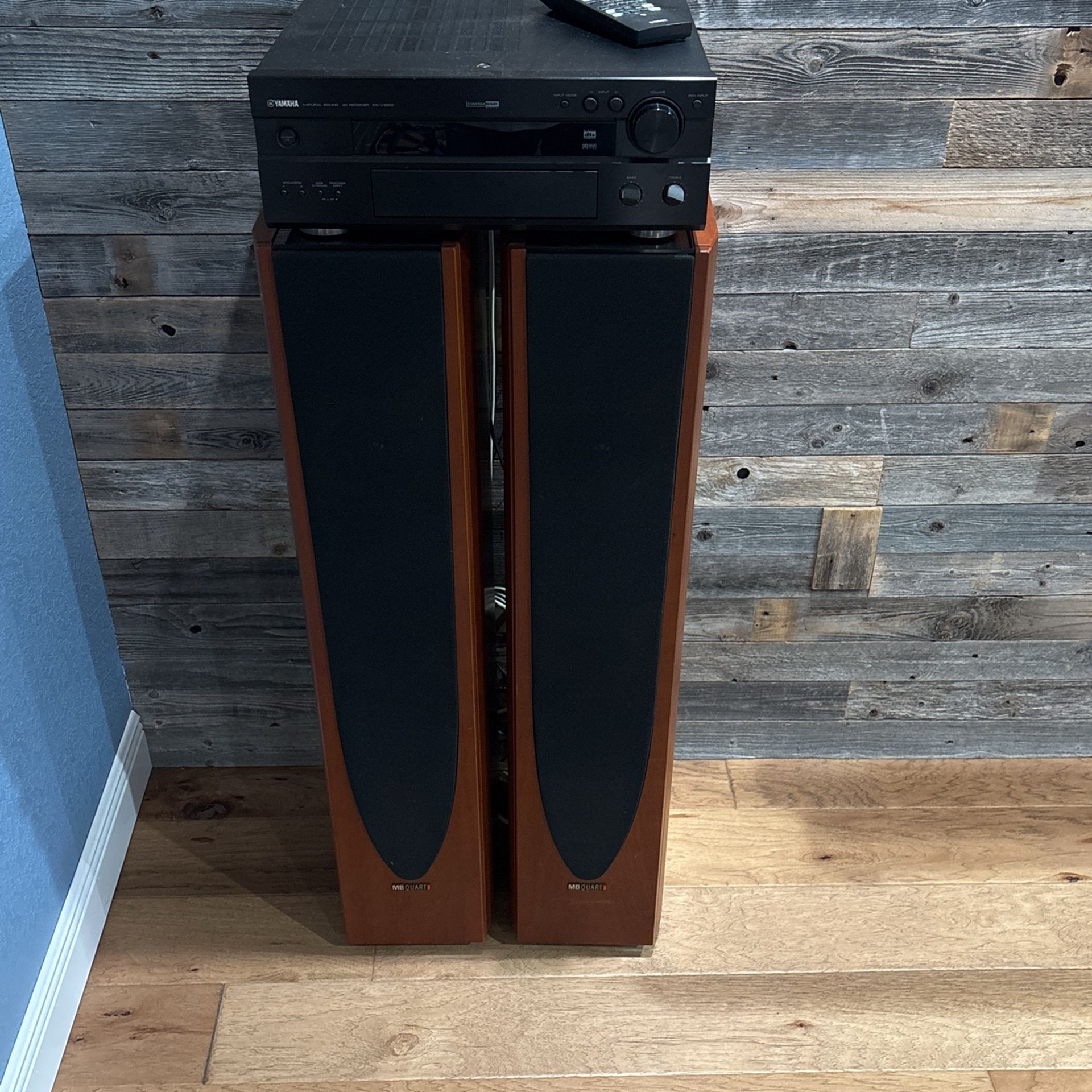 Yamaha Receiver And Two MBQuart Speakers
