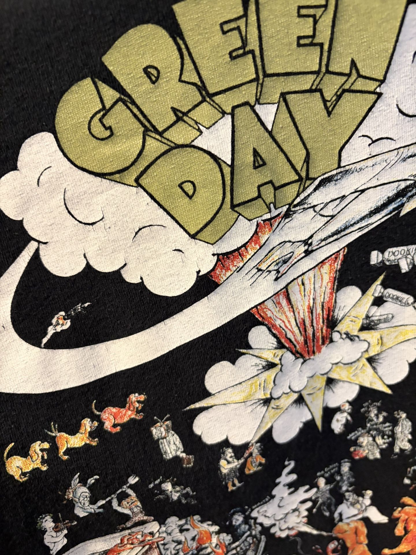 Green Day T-Shirt Size Medium