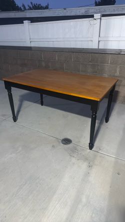 Kitchen table