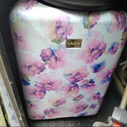 Be Be Suitcase . Mint Condition