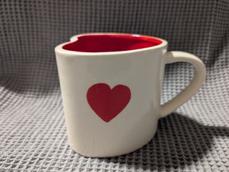 ❤️ Heart‑Shaped Ceramic Mug – Red & White