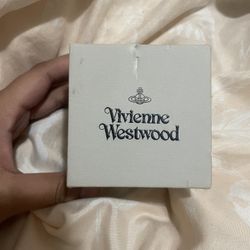 vivenne westwood peal necklace 