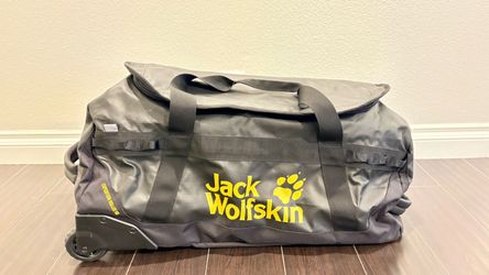 Jack wolfskin wheeled duffle bag