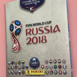 PANINI FIFA  WORLD CUP RUSSIA  2018 GOLD EDITION 