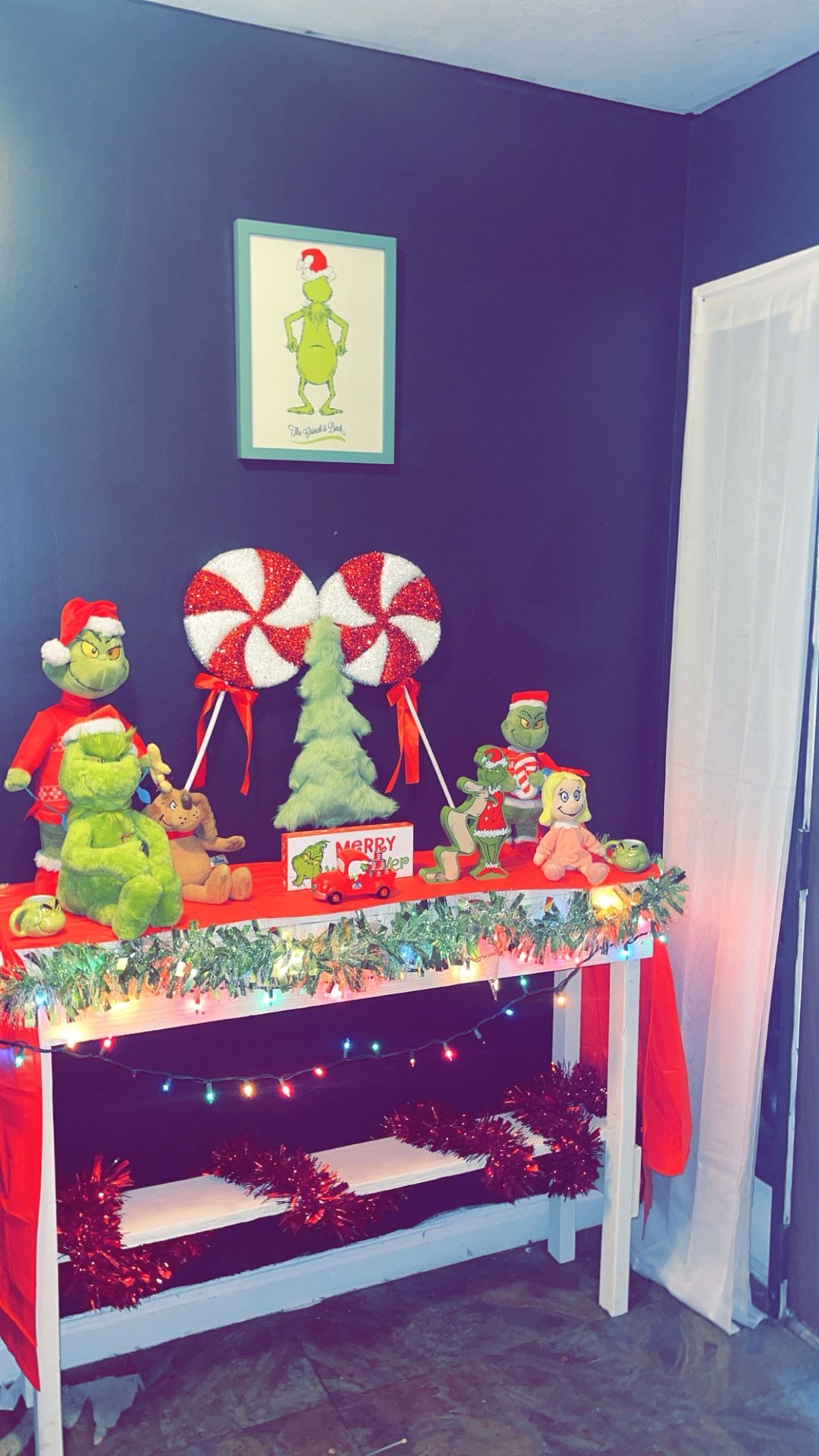 GRINCH DECORATION 
