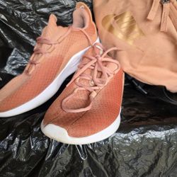 Nike Sneakers & Fanny Pack - Size 9