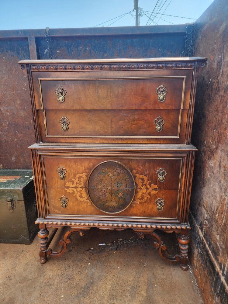 Antique Dressers