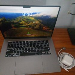 Brandnew Macbook Laptop