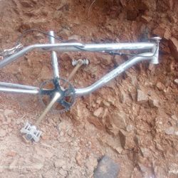 GT VERTIGO FREESTYLE BIKE