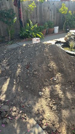 Free clean dirt