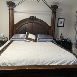 King bed Frame