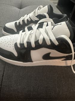 Air Jordan’s 1 Low Sneakers 