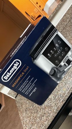 De’Longhi Coffee Espreeso Machine