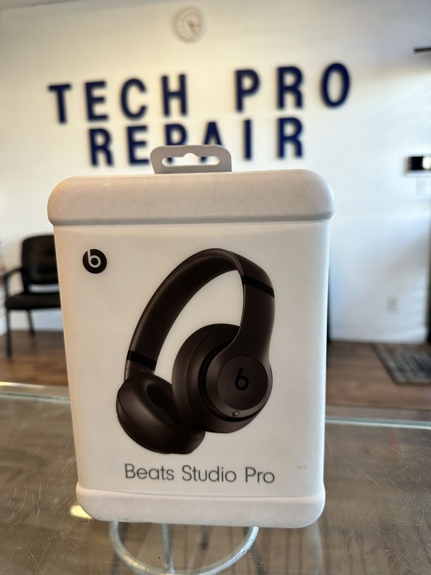 Brand New, Sealed! Beats Studio Pro Headphones Black. Wireless over ear