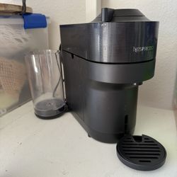 Nespresso Virtuo Pop