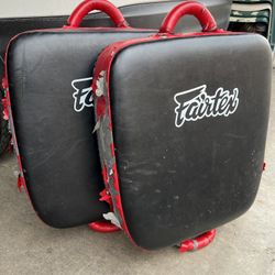 Fairtex Muay Thai Leg Kick Pad (LKP1) 