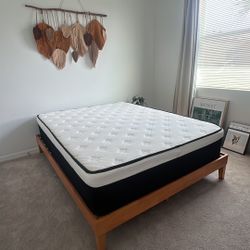 Wood Platform Bed Frame.