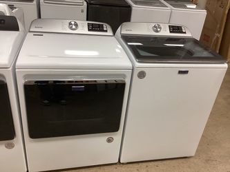 Maytag Smart 5.3 cu.ft. Top Load Washer and 7.5 cu.ft. Vented Electric Dryer Set with Extra Power