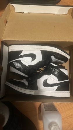 Air Jordan 1 High Black White Patent Leather