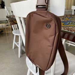New Brown Lululemon Everywhere Belt Bag