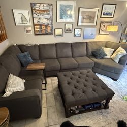 Large L Shaped City Furniture Couch 