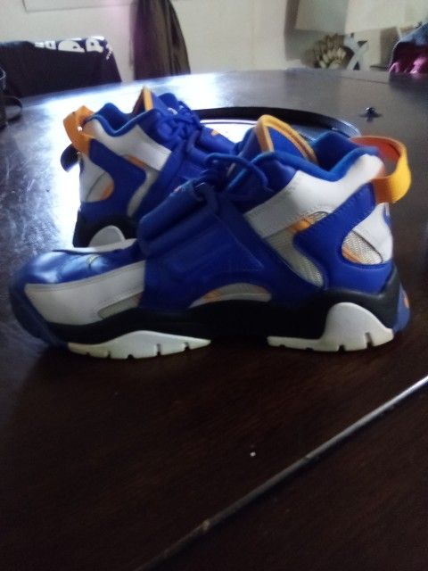 Nike Air Barrage Mid Racer Blue Size 1/2