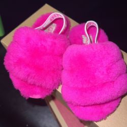 Ugg Pink Slippers 
